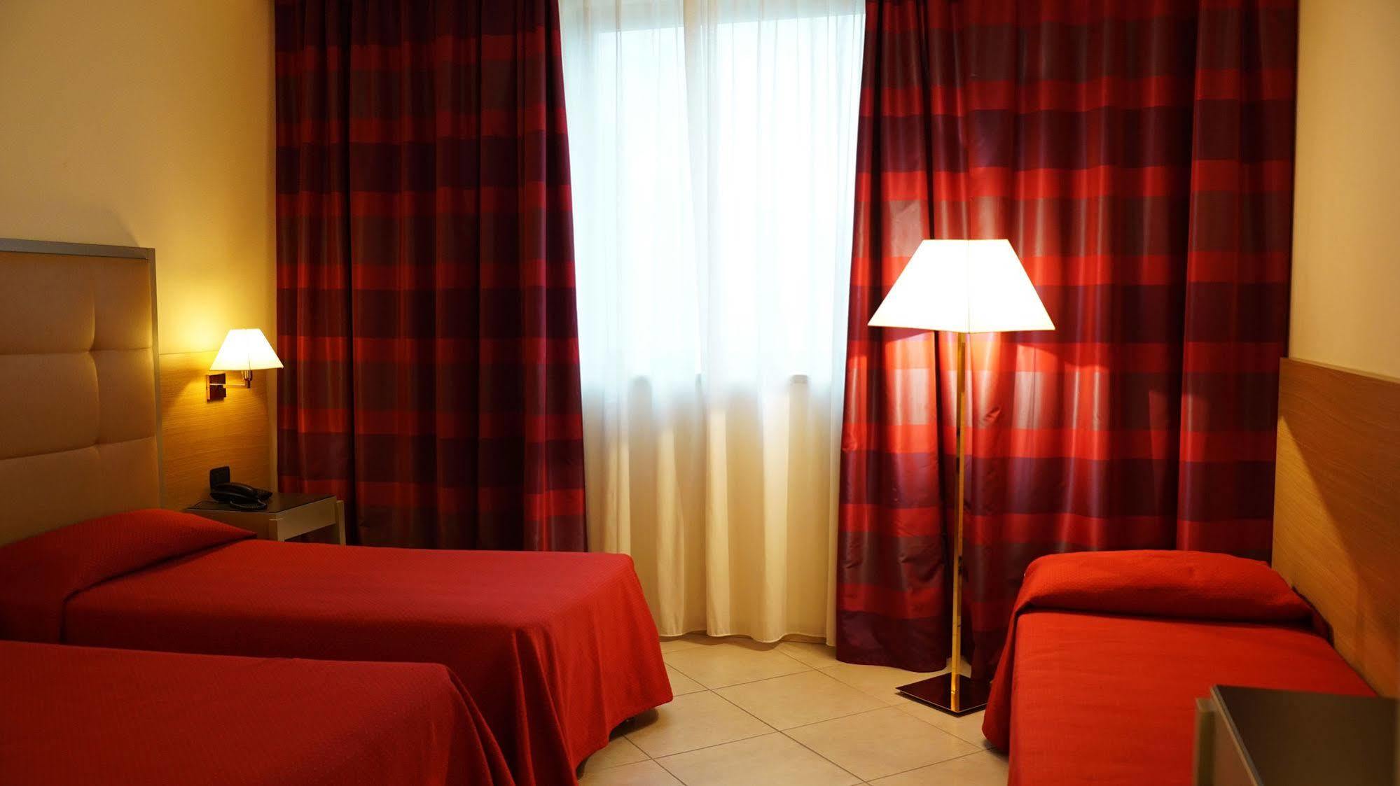 Garden Hotel Arezzo Buitenkant foto